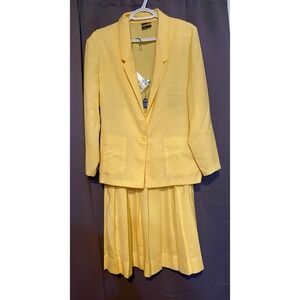 Soko Yellow Blazer Skirt Suit Set, Size 8, Vintage 2 Pc Women's Suit, Pleated